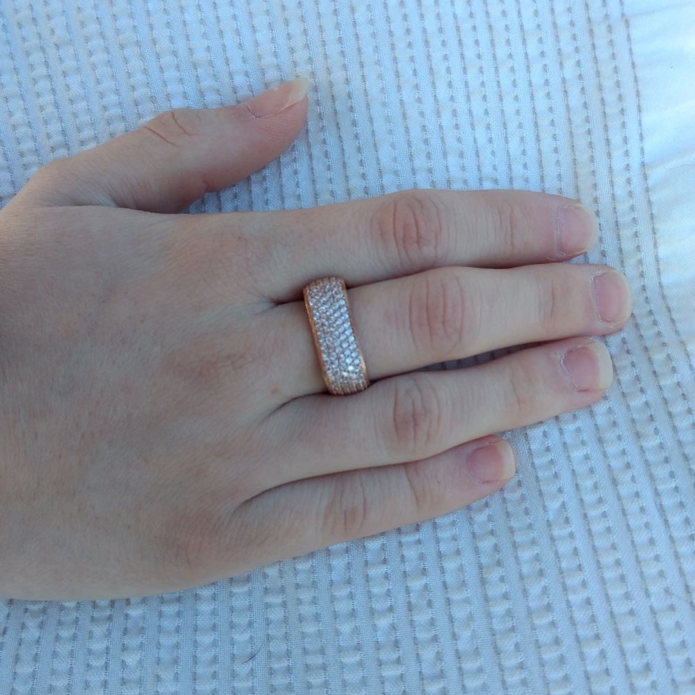 Rose Gold Ring - Picture 3 of 5